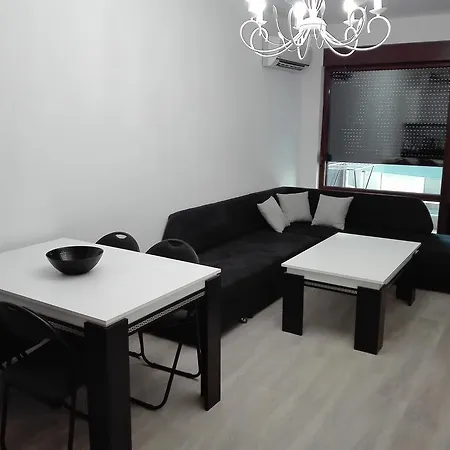 дарко Apartman *